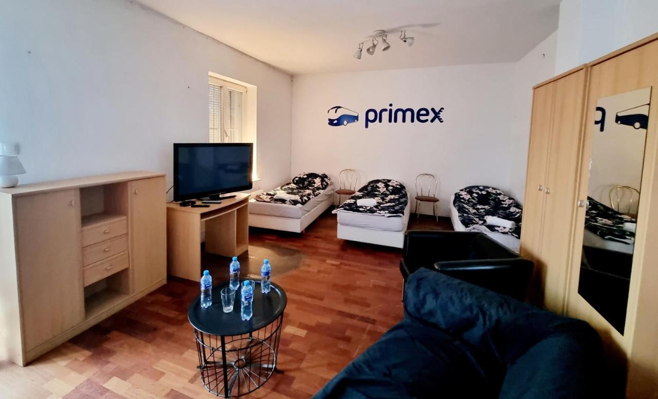 Hostel Primax ポズナン エクステリア 写真